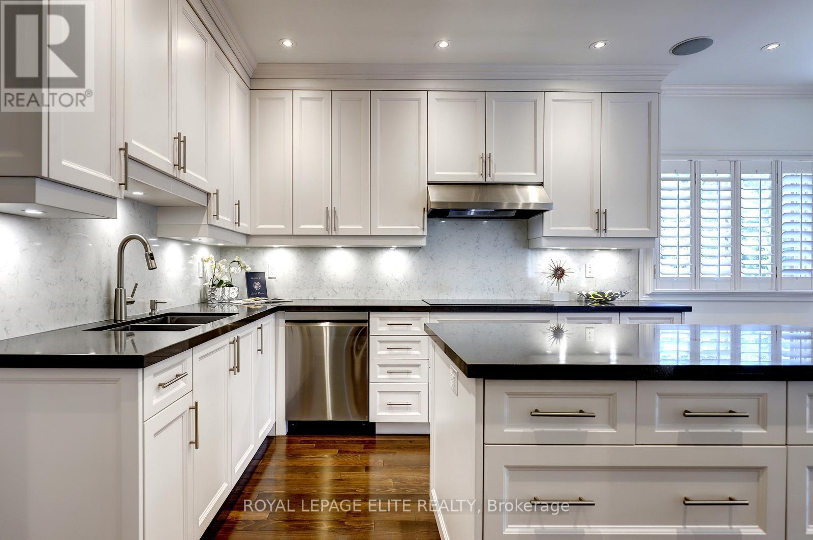 1019 SKYVALLEY CRESCENT - 13