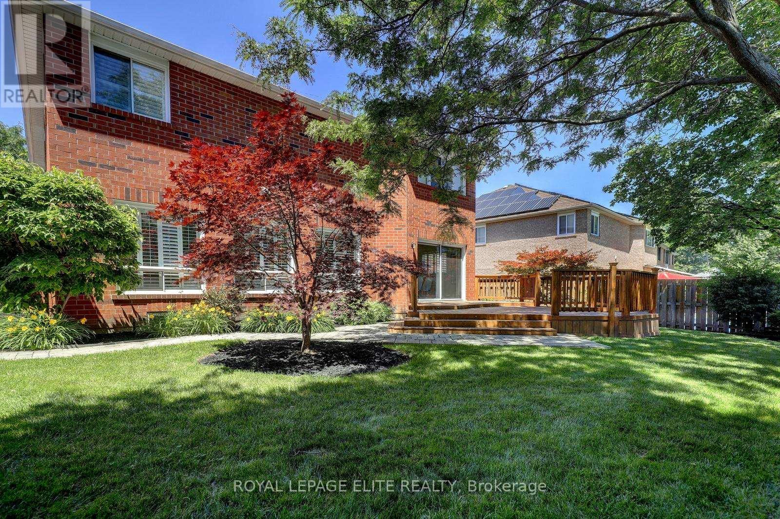 1019 SKYVALLEY CRESCENT - 43