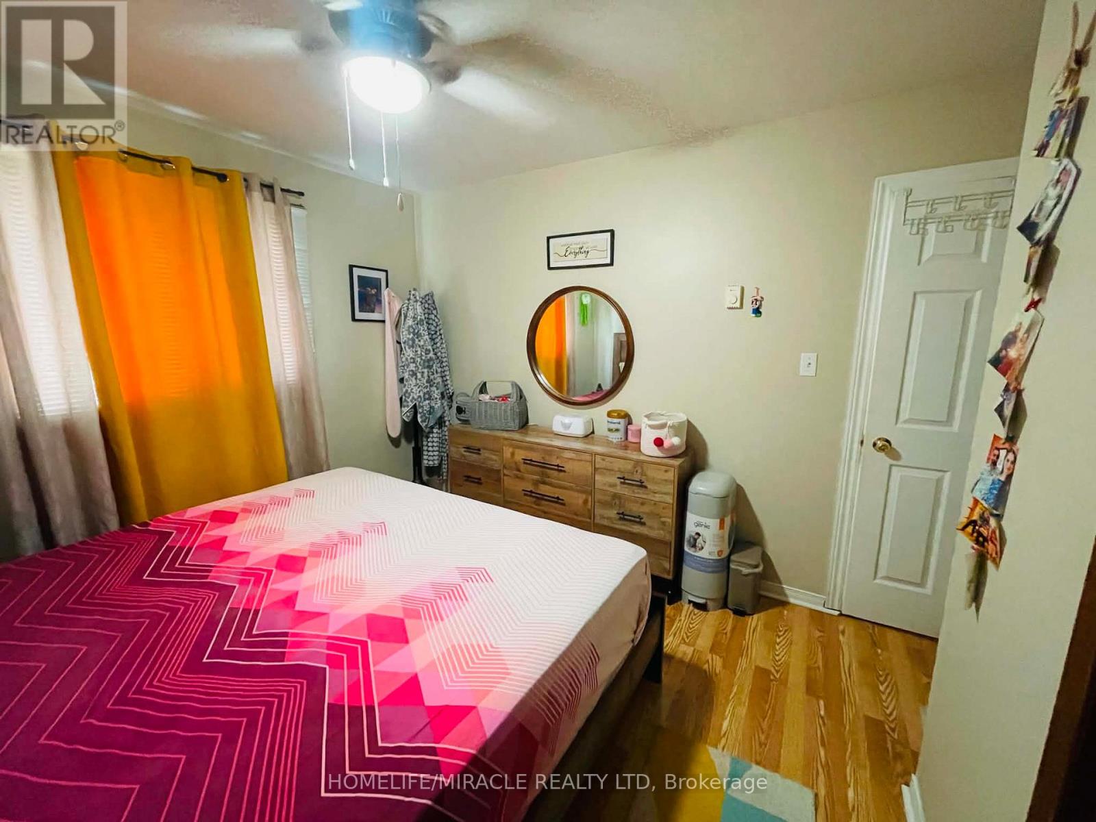 17 SILVER BIRCH DRIVE - 4