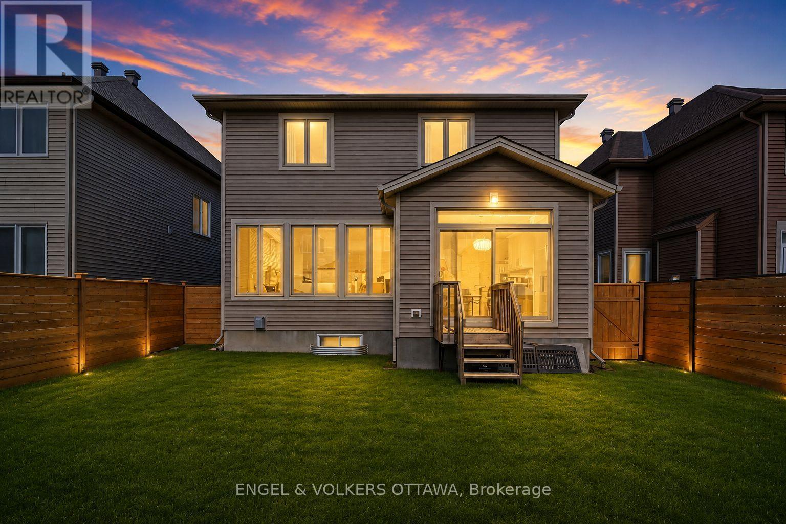 122 HELEN RAPP WAY - 42