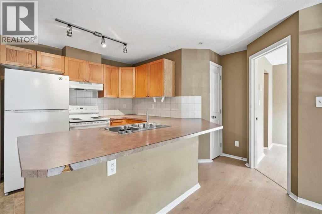 #112 186 Kananskis Way - 4