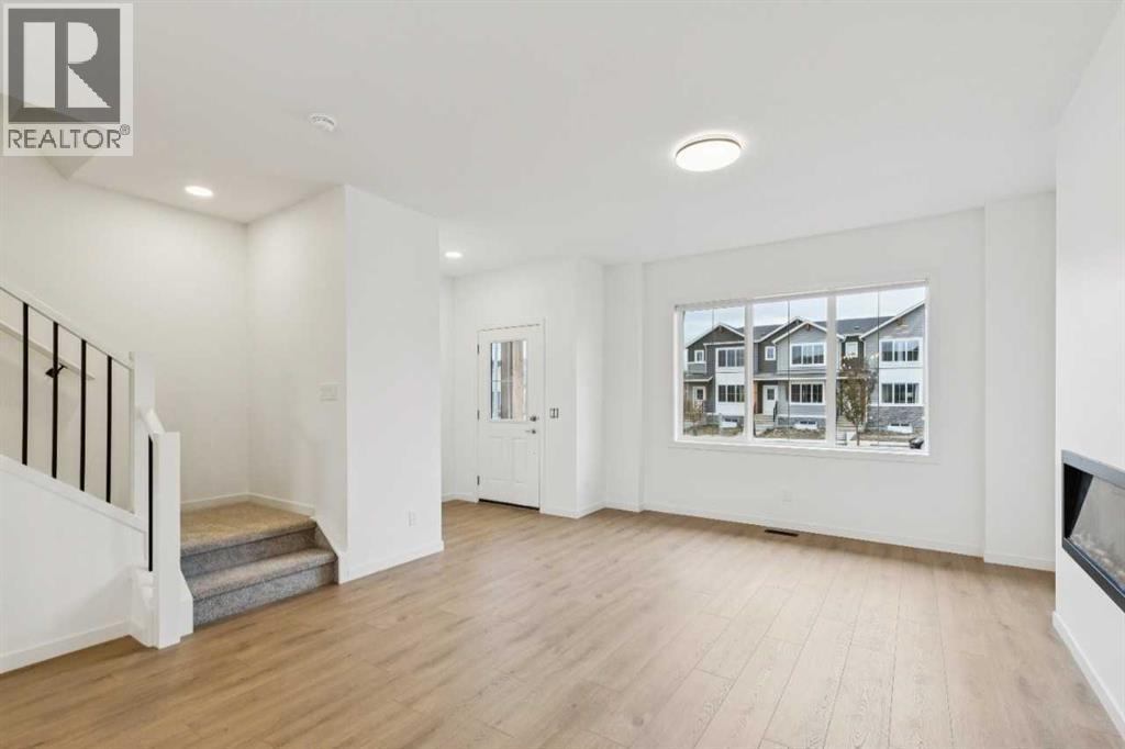 19 Emberside Park - 9