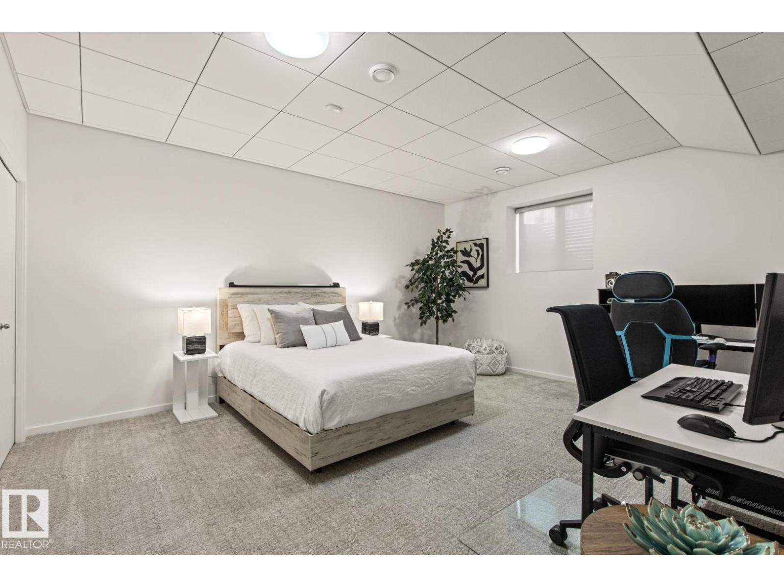 7548 110 AV NW - 54