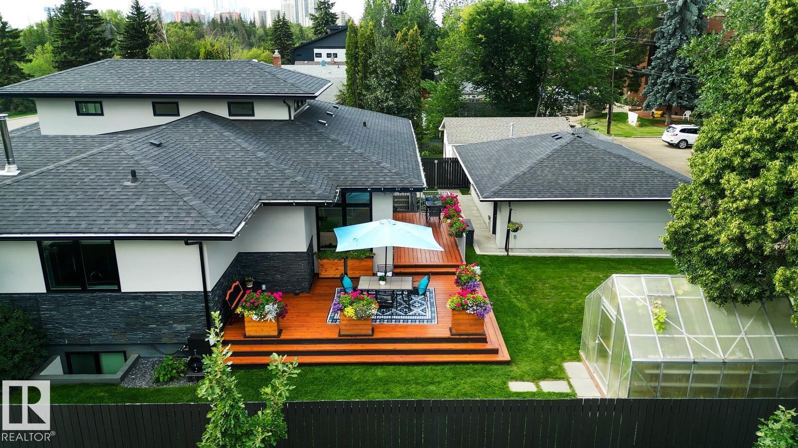 7548 110 AV NW - 65
