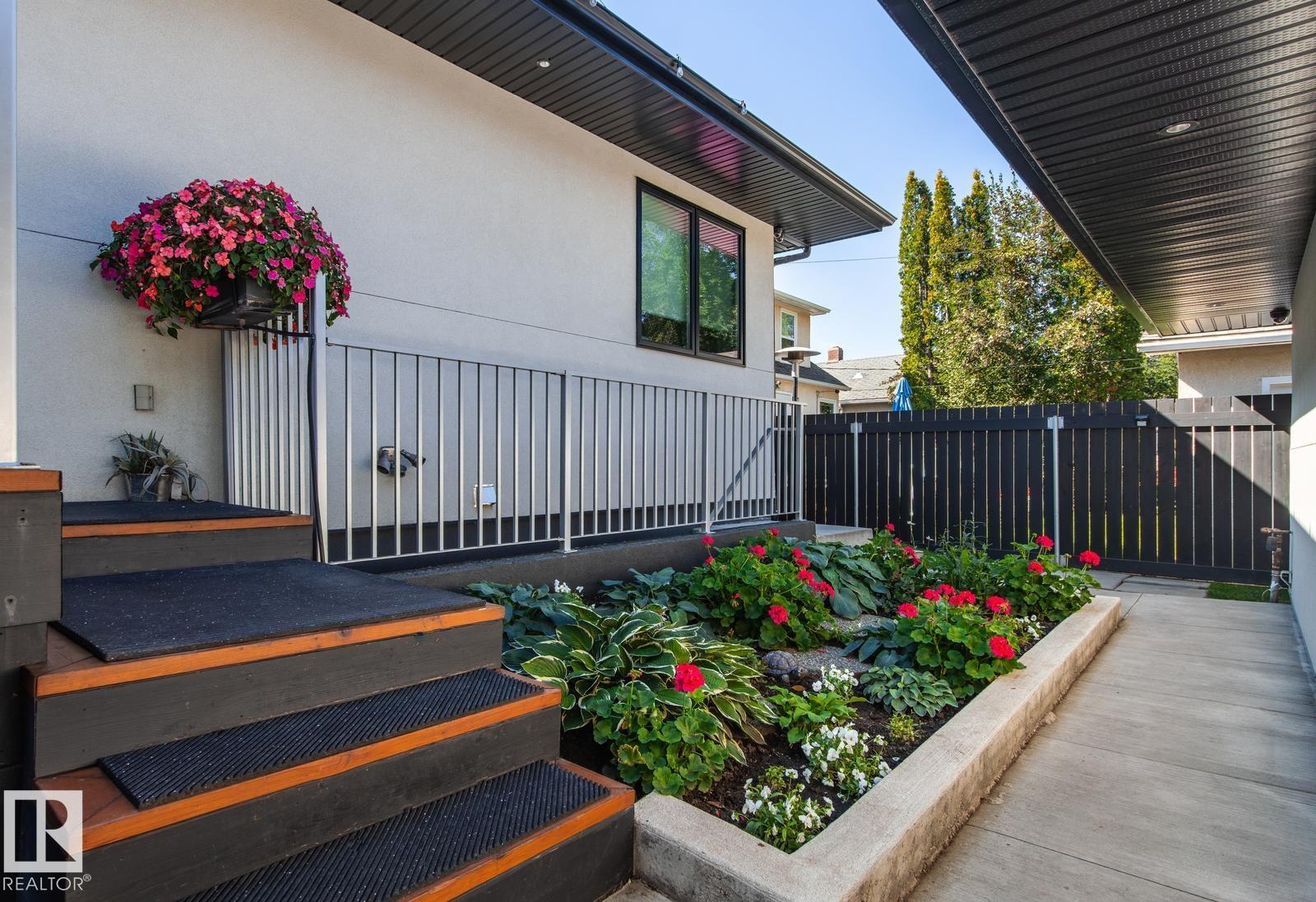 7548 110 AV NW - 67