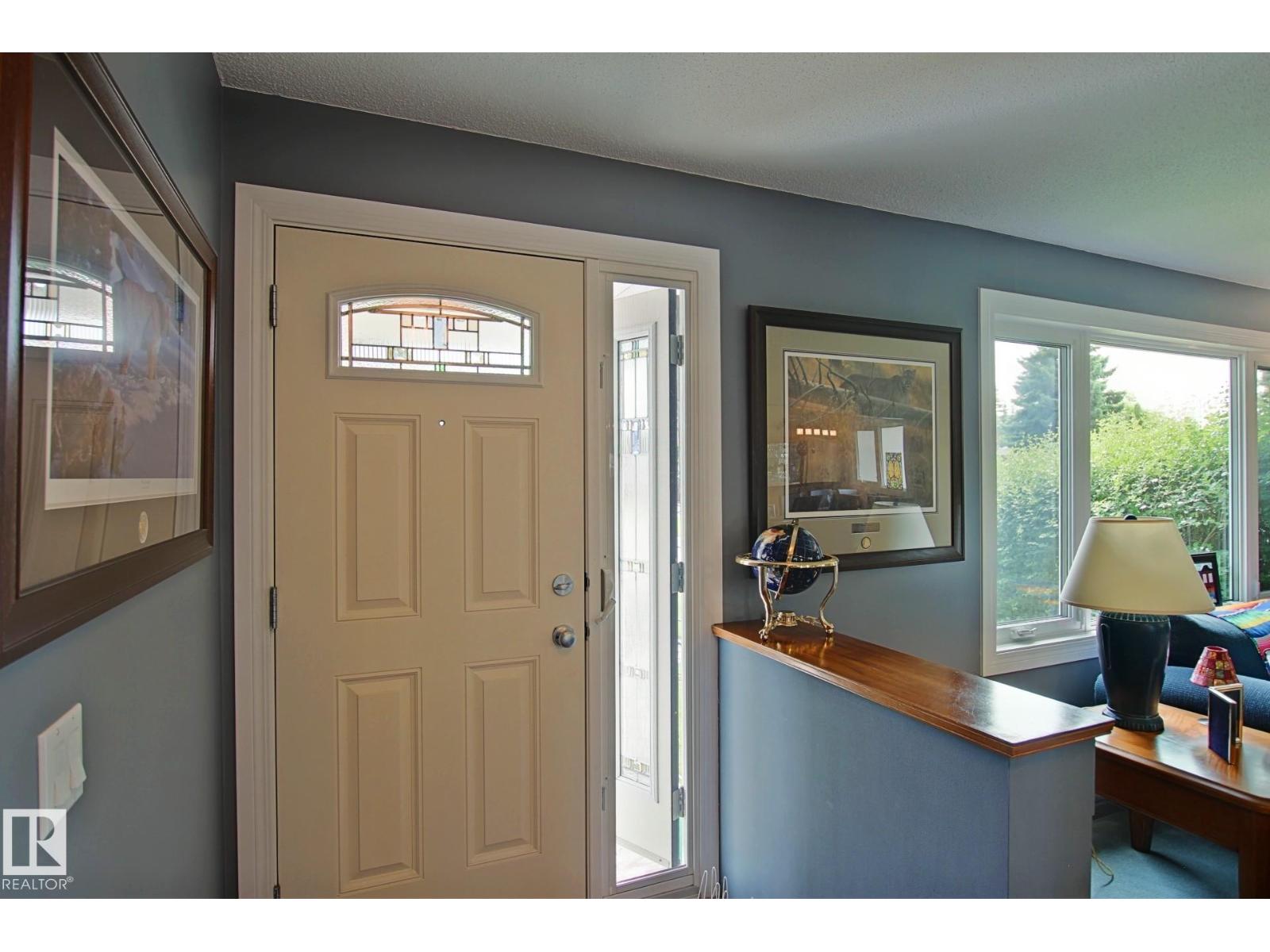 3536 104 ST NW - 10
