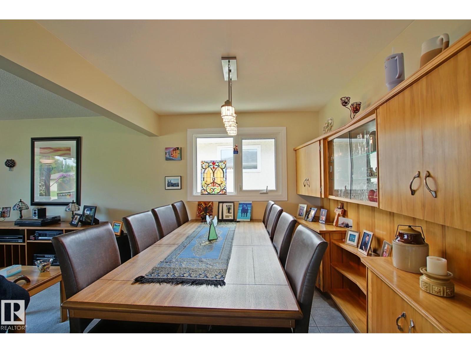 3536 104 ST NW - 16