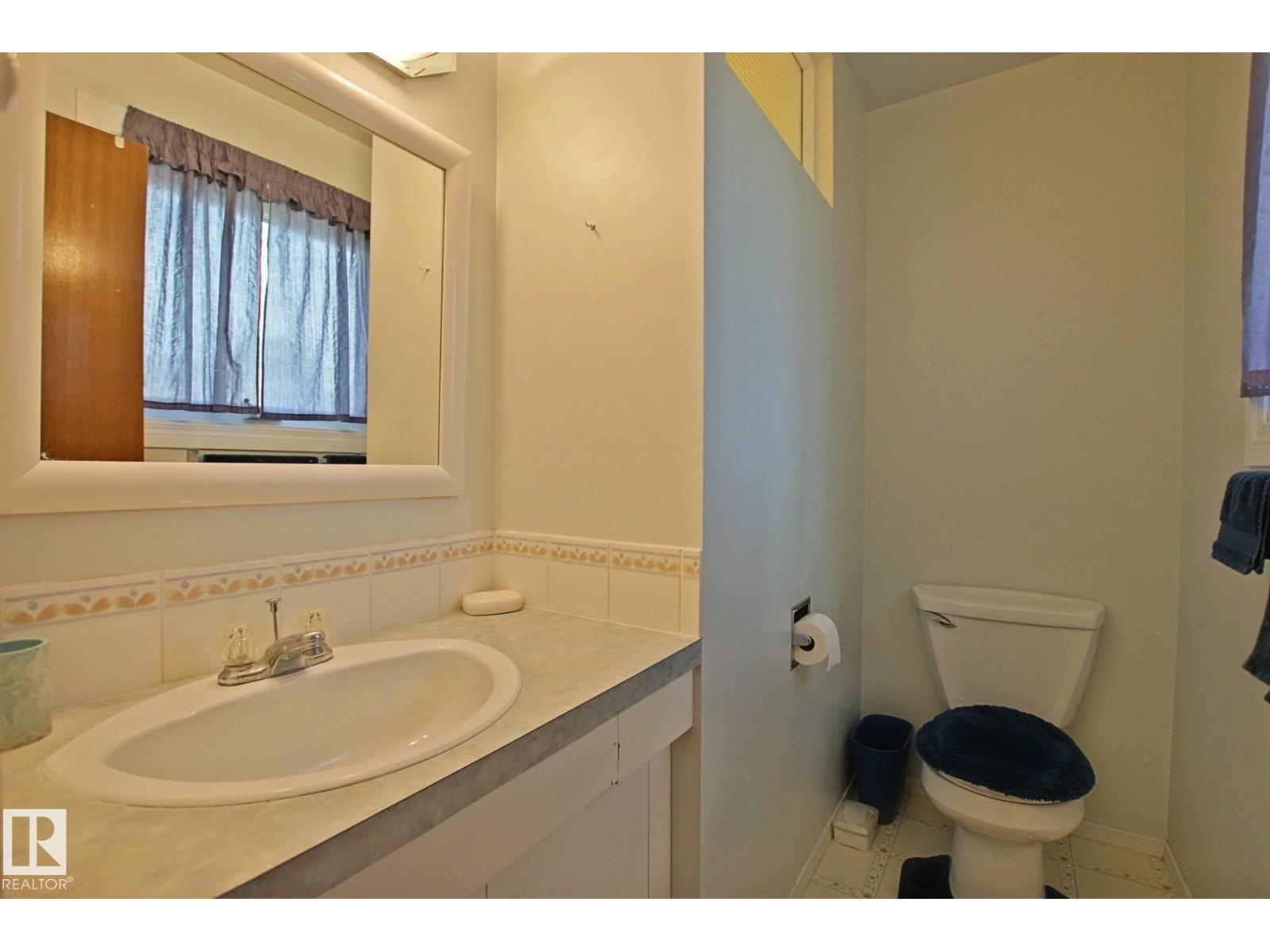 3536 104 ST NW - 26