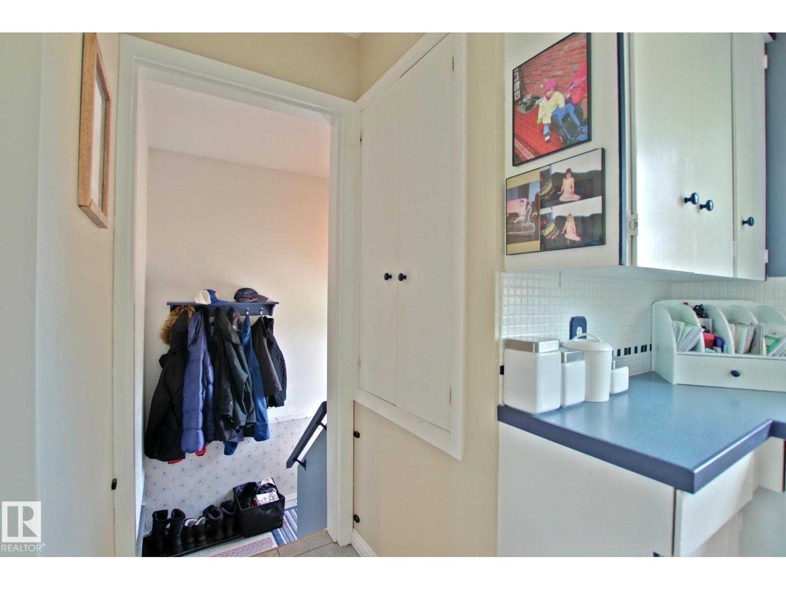 3536 104 ST NW - 31