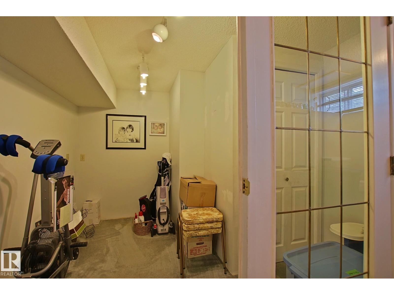 3536 104 ST NW - 33