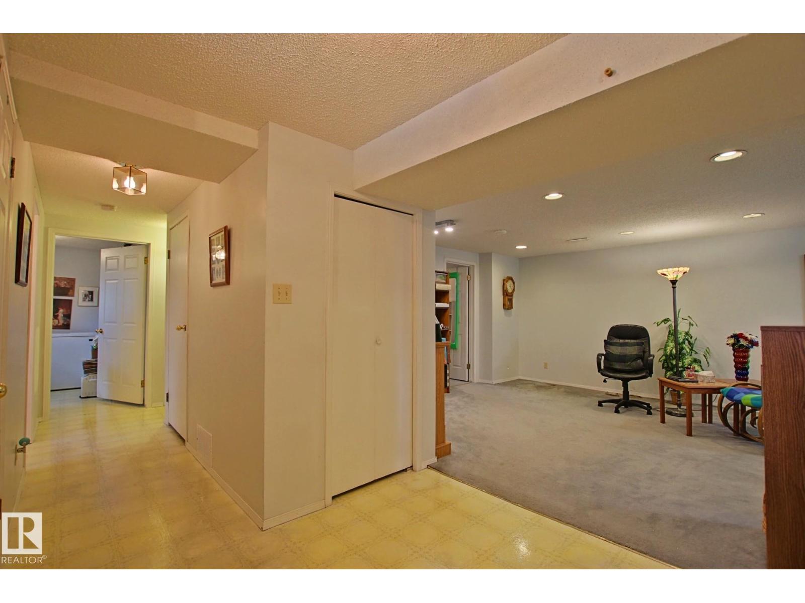 3536 104 ST NW - 34