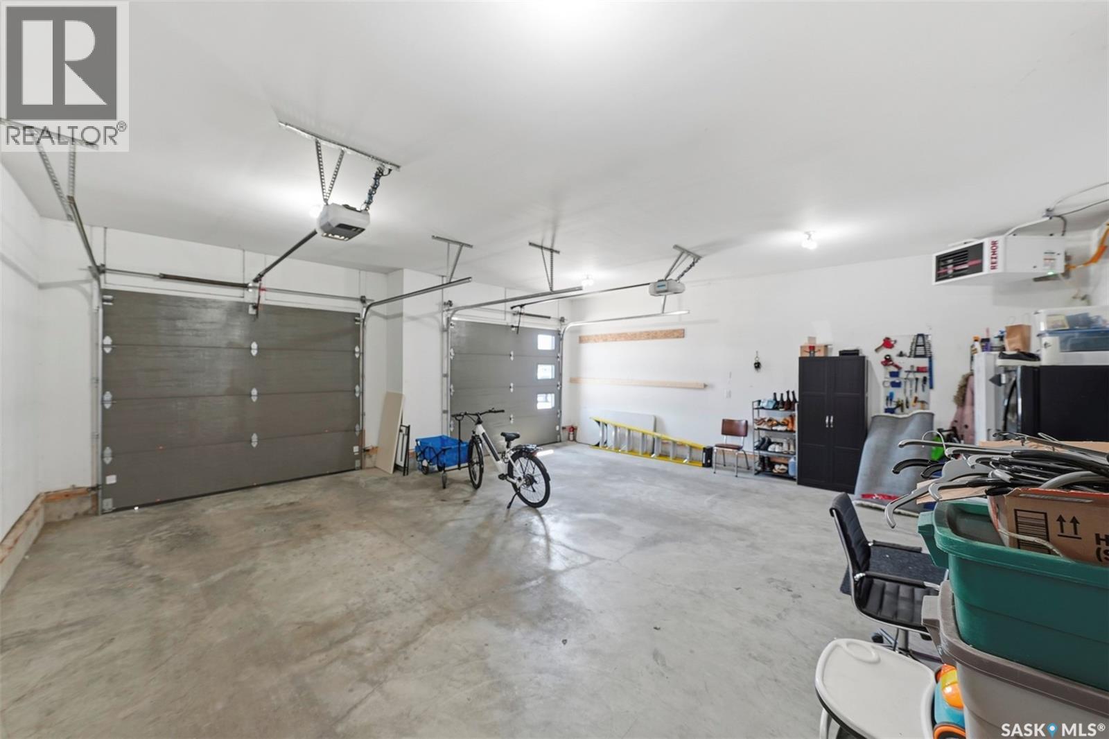 727 1st AVENUE N - Image 35