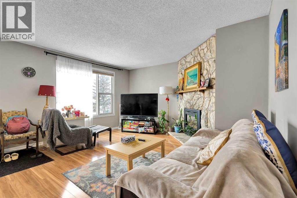 107 Silvergrove Road NW - 10