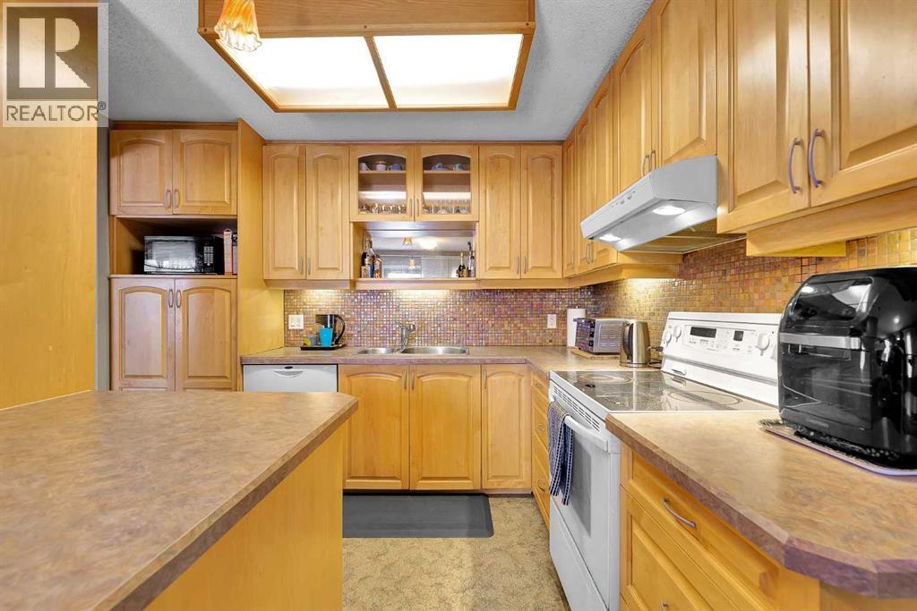 107 Silvergrove Road NW - 18