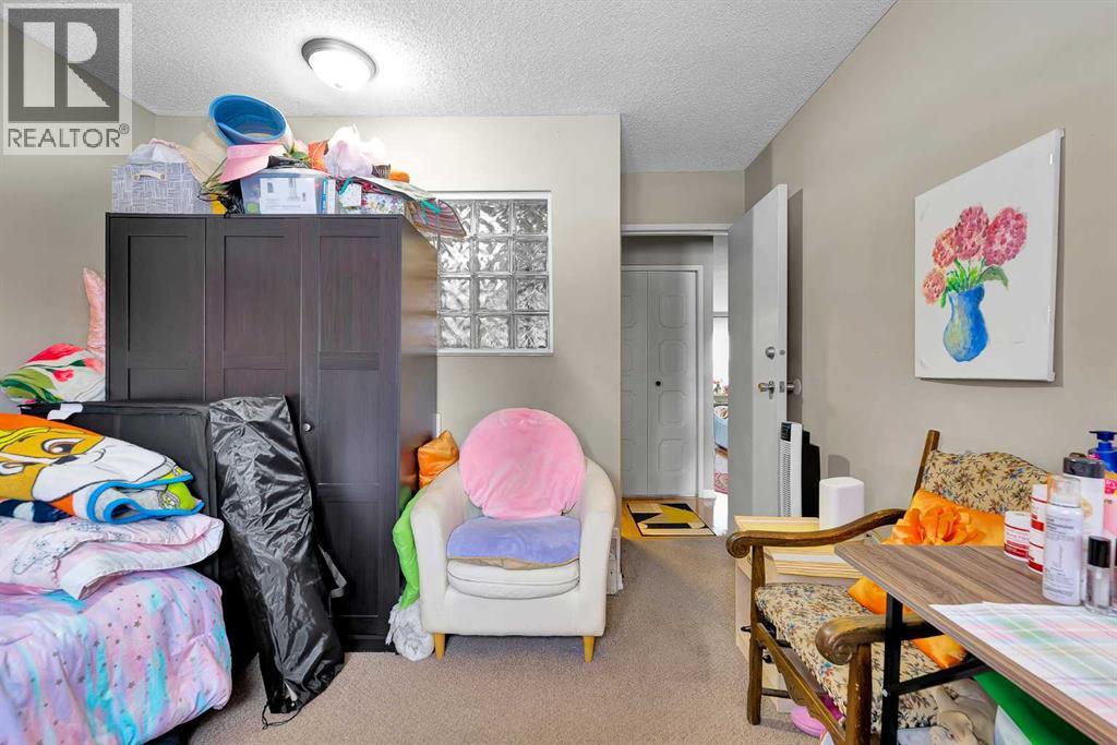 107 Silvergrove Road NW - 27
