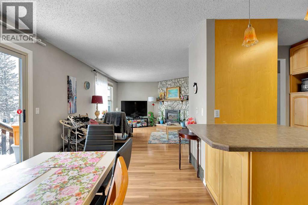 107 Silvergrove Road NW - 17