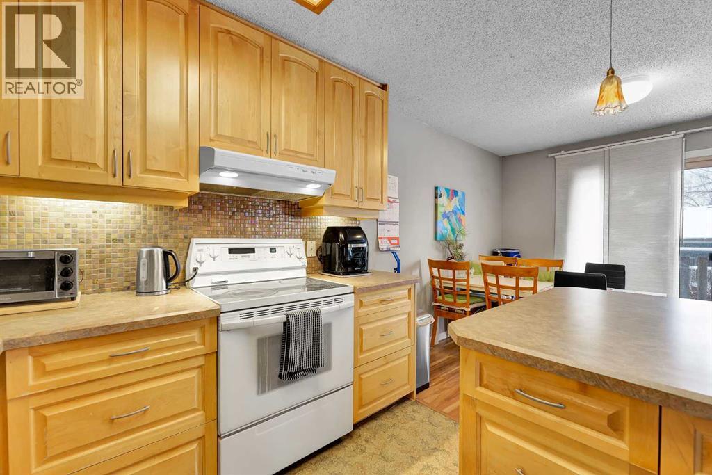 107 Silvergrove Road NW - 22