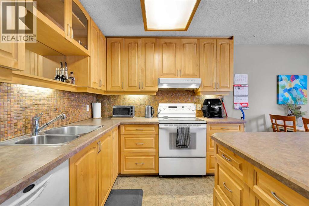 107 Silvergrove Road NW - 21