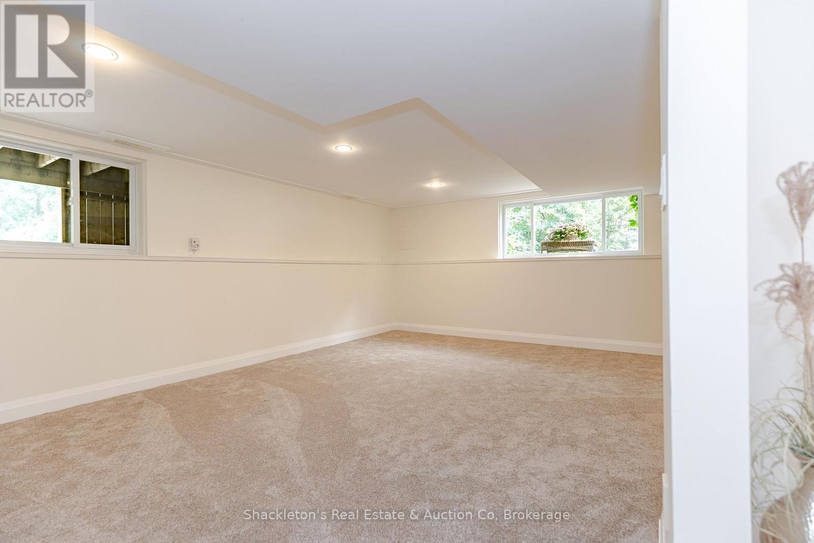 2237 PERTH 118 ROAD - Image 33