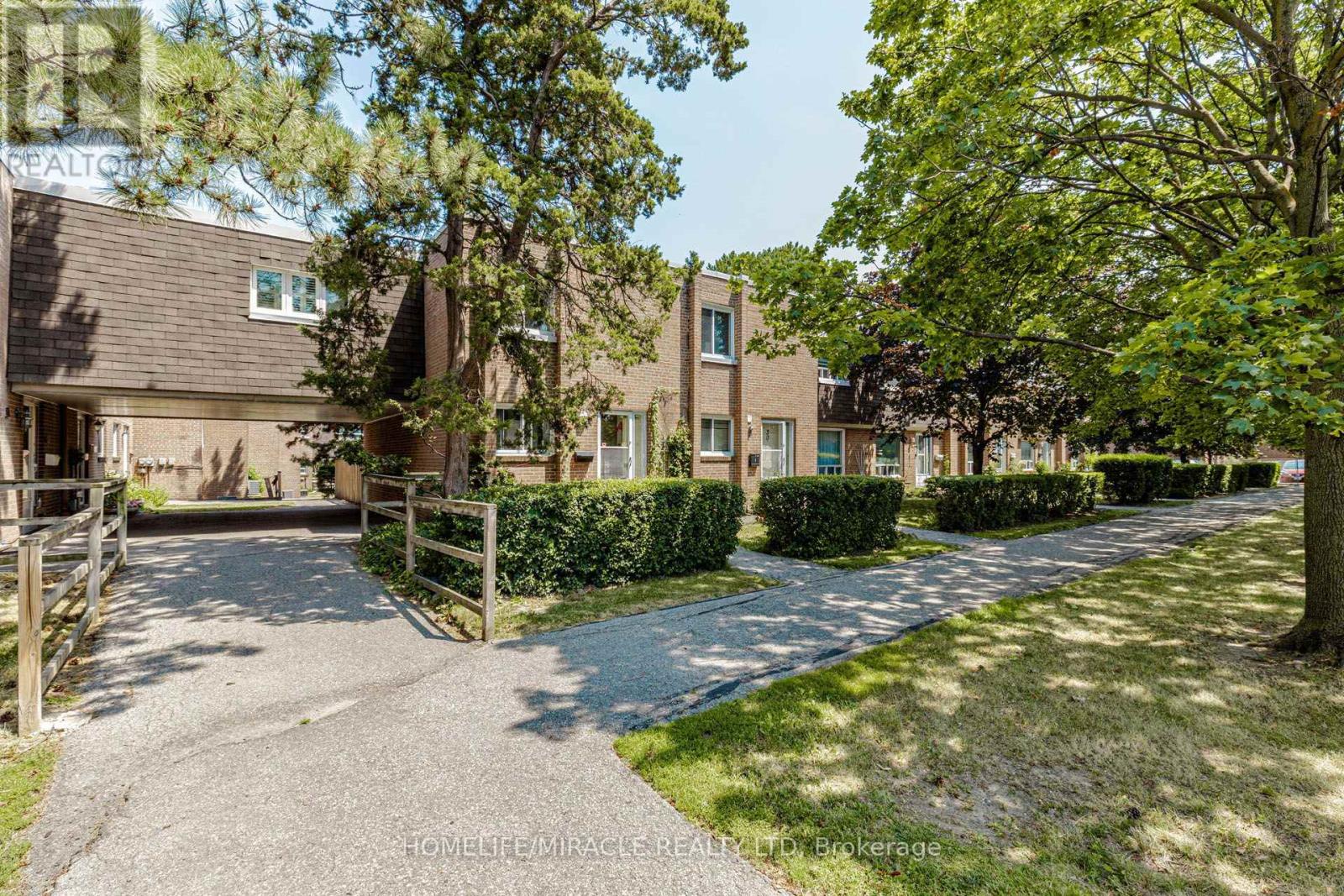 #29 1730 ALBION ROAD - Image 5
