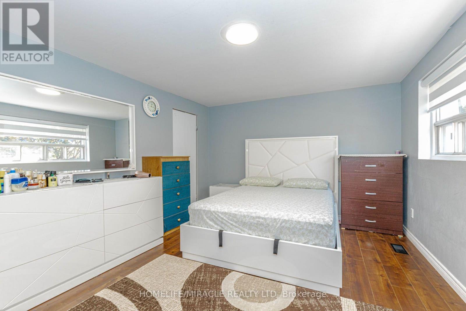 #29 1730 ALBION ROAD - Image 30