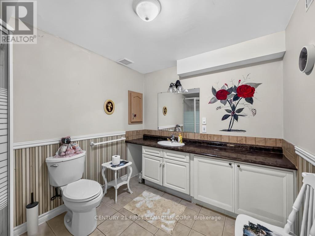 257 FENNEL STREET - Image 30