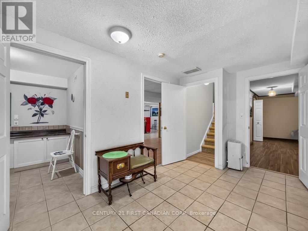 257 FENNEL STREET - Image 28