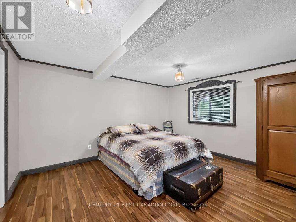 257 FENNEL STREET - Image 33