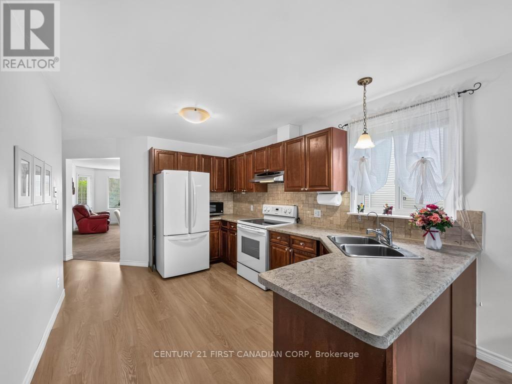257 FENNEL STREET - Image 7