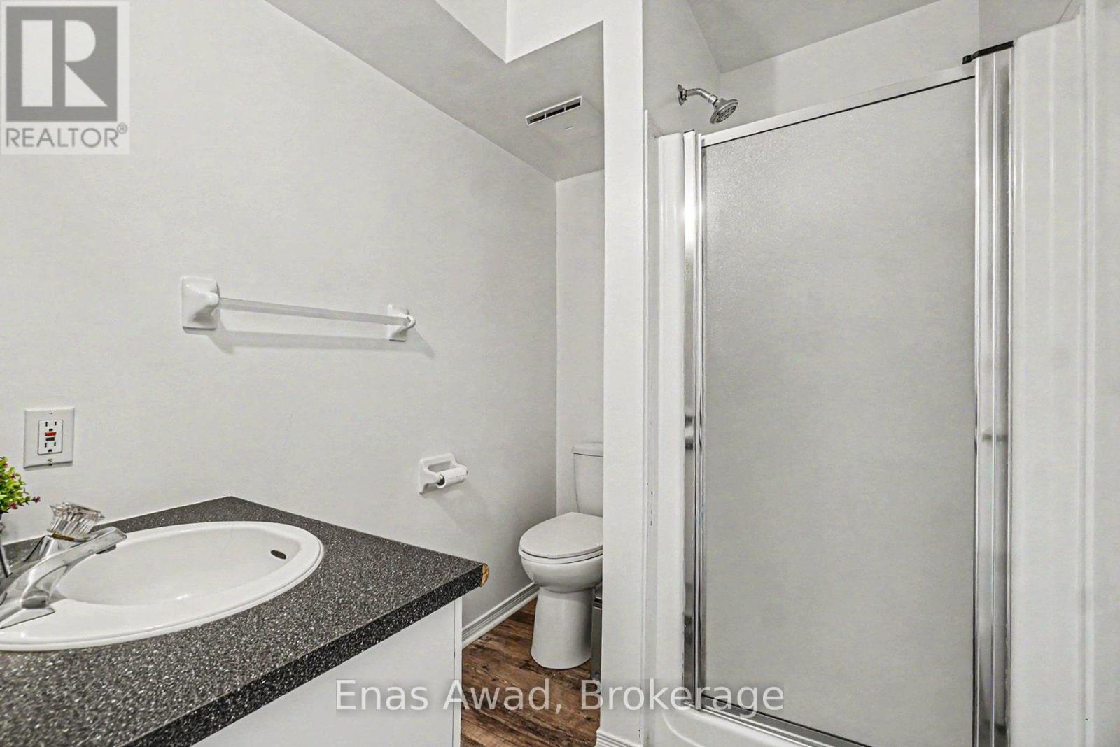 3 Bed, 2 Bath House for Rent in Ottawa – 7 ROTHBURY CRESCENT, Ottawa – MLS# X13580554 - Image 11