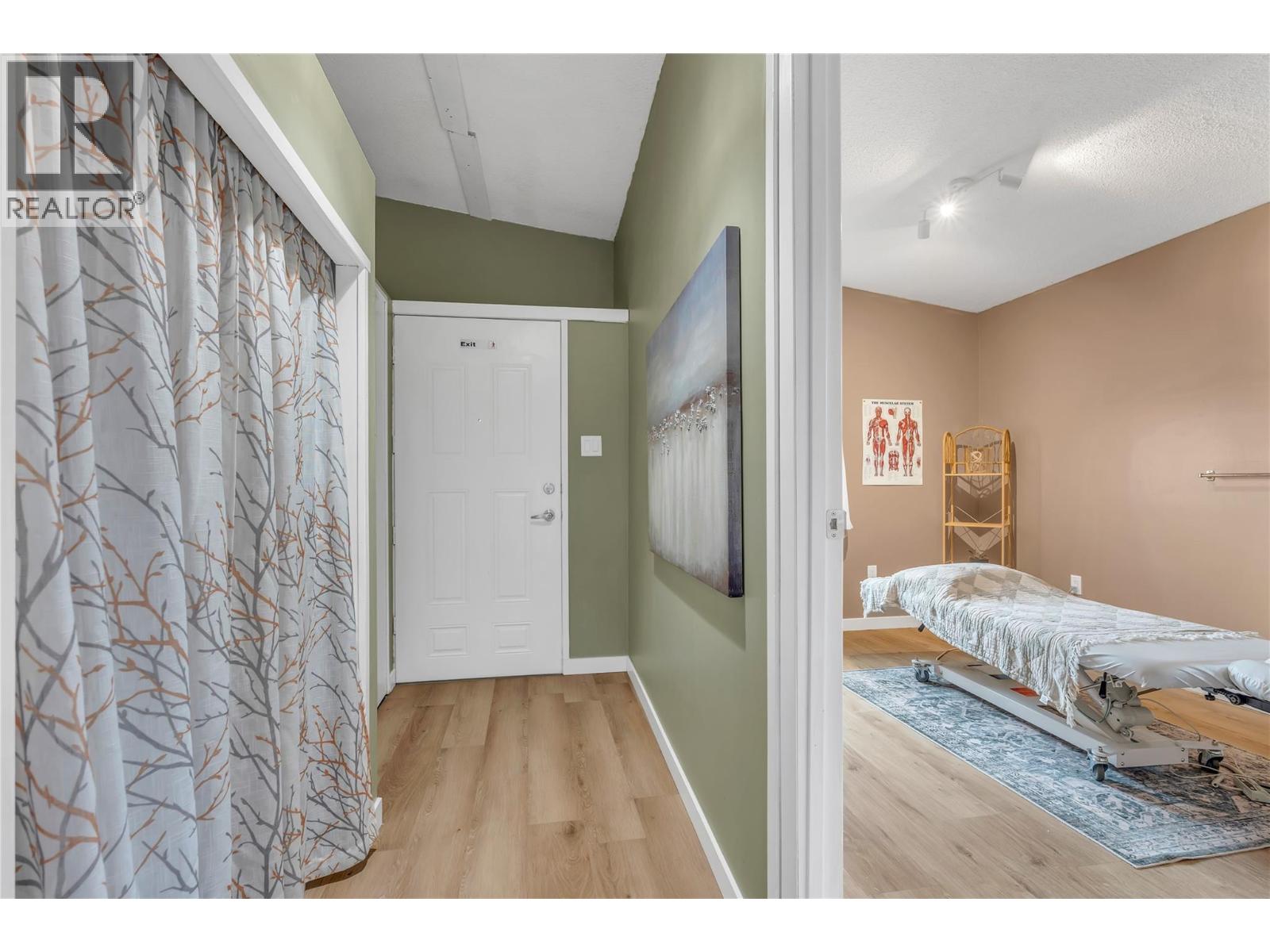 172 MCGOWAN Road - 21