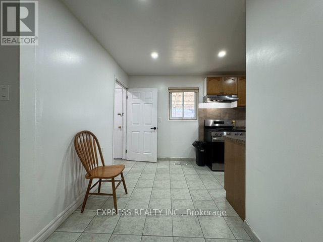 220 JOHN TABOR TRAIL - Image 13
