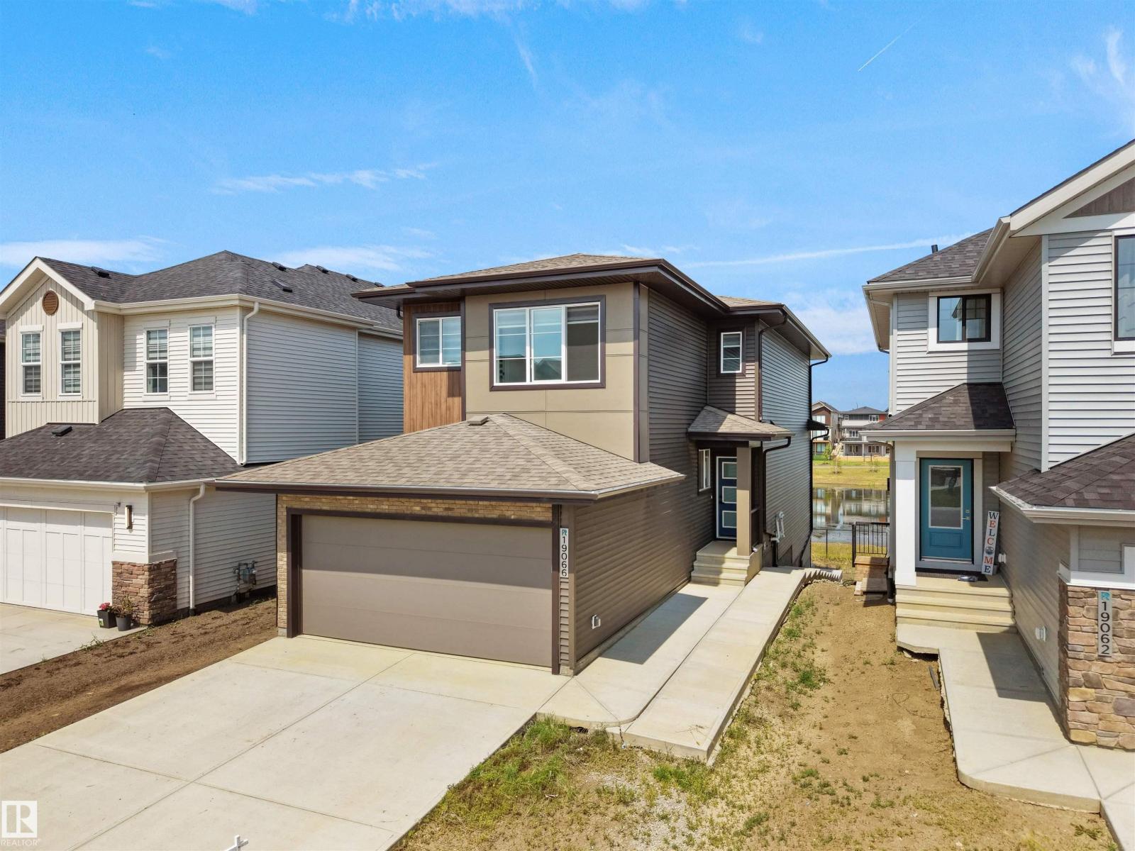19066 20A AV NW - 1
