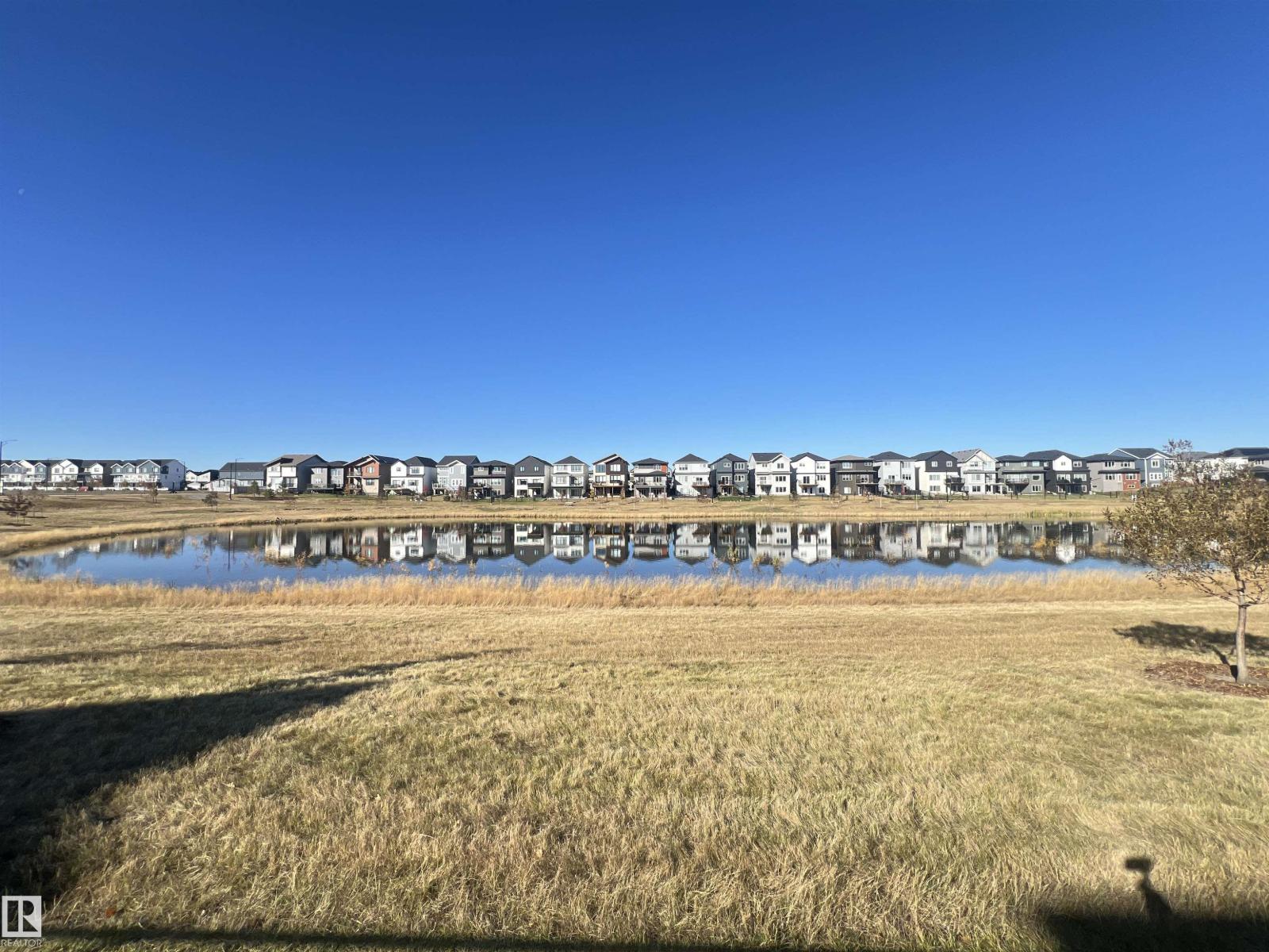 19066 20A AV NW - 4