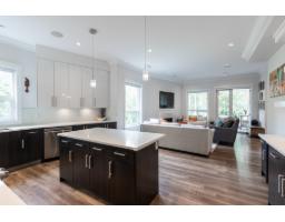 15836 105a Avenue, Surrey, BC V4N3J4 Photo 9