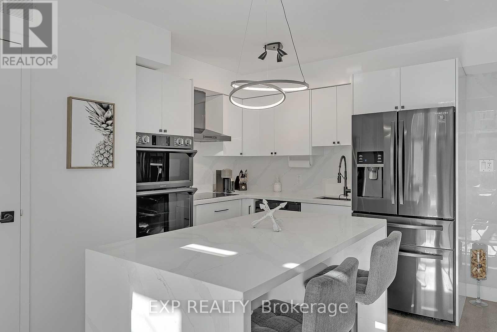 #1111 50 EAST LIBERTY STREET - 10