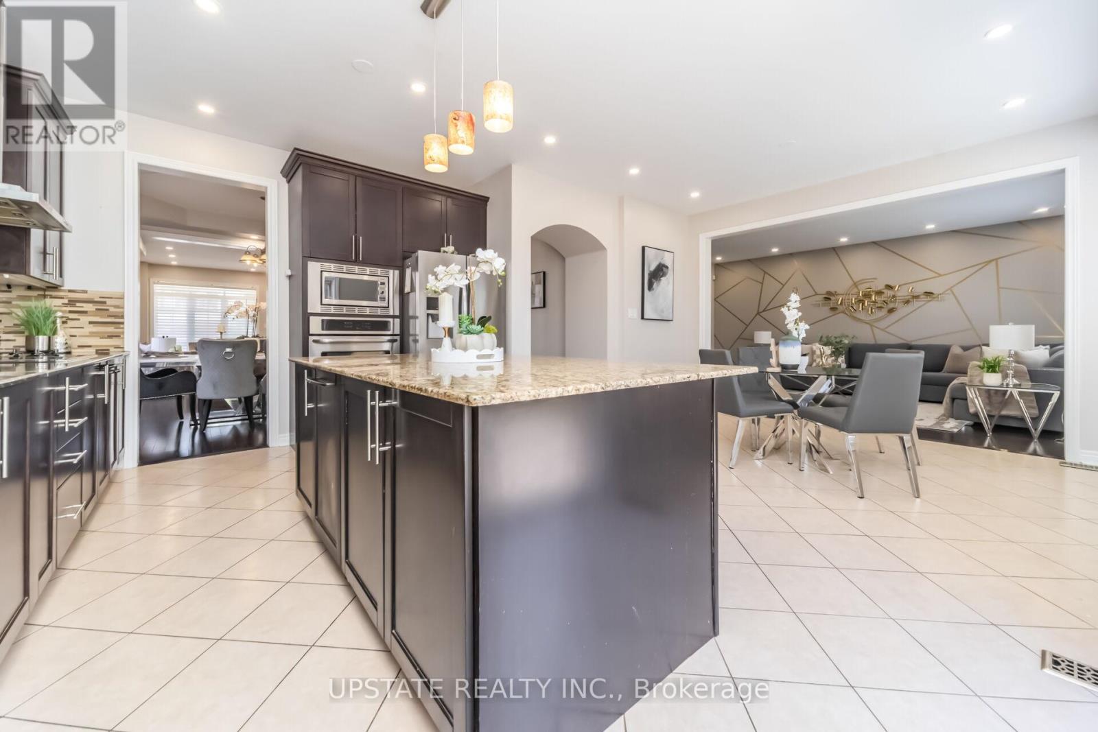 150 LLOYD SANDERSON DRIVE - 14