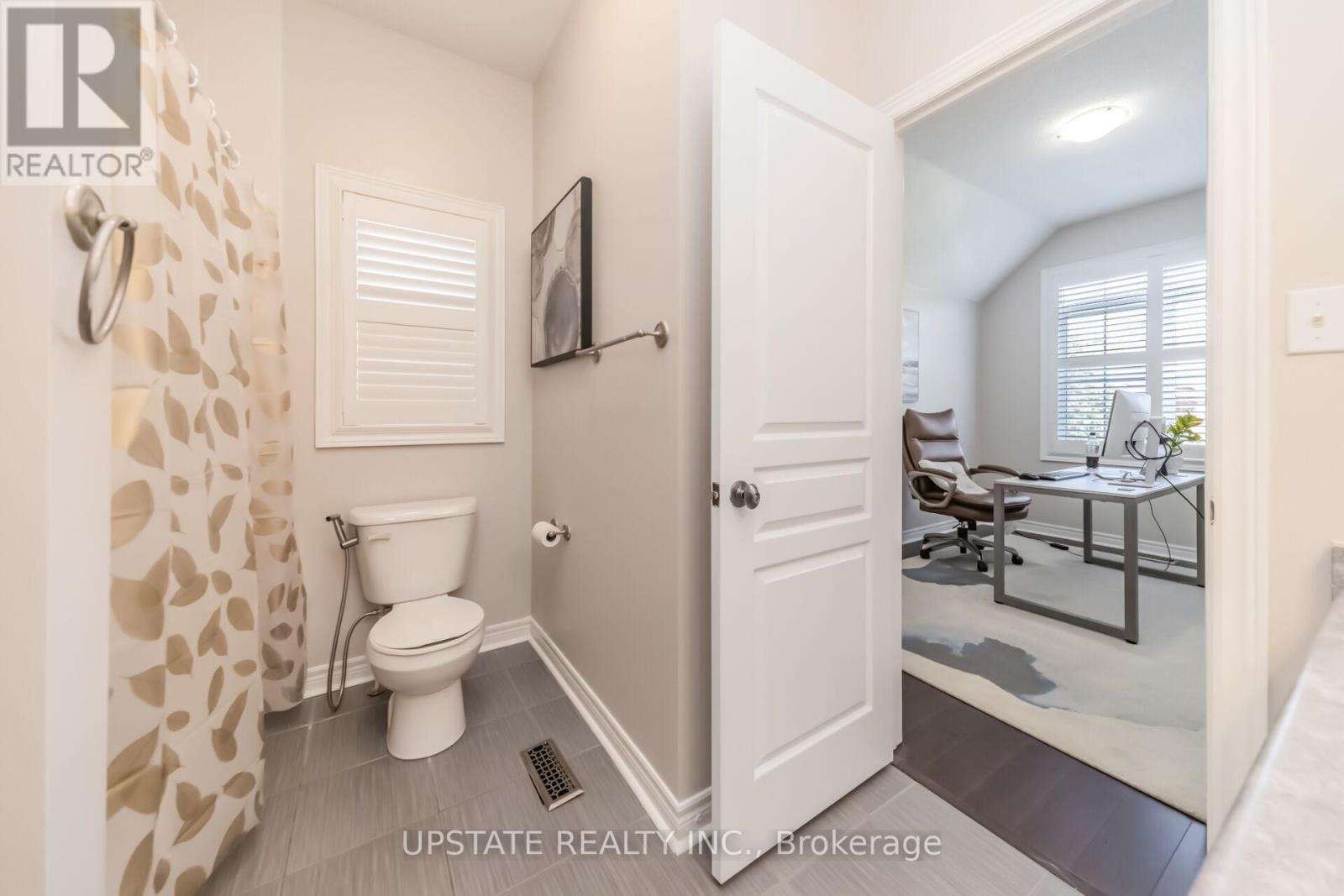 150 LLOYD SANDERSON DRIVE - 28
