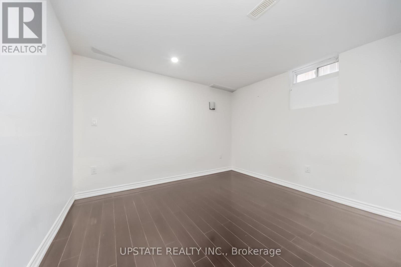 150 LLOYD SANDERSON DRIVE - 42