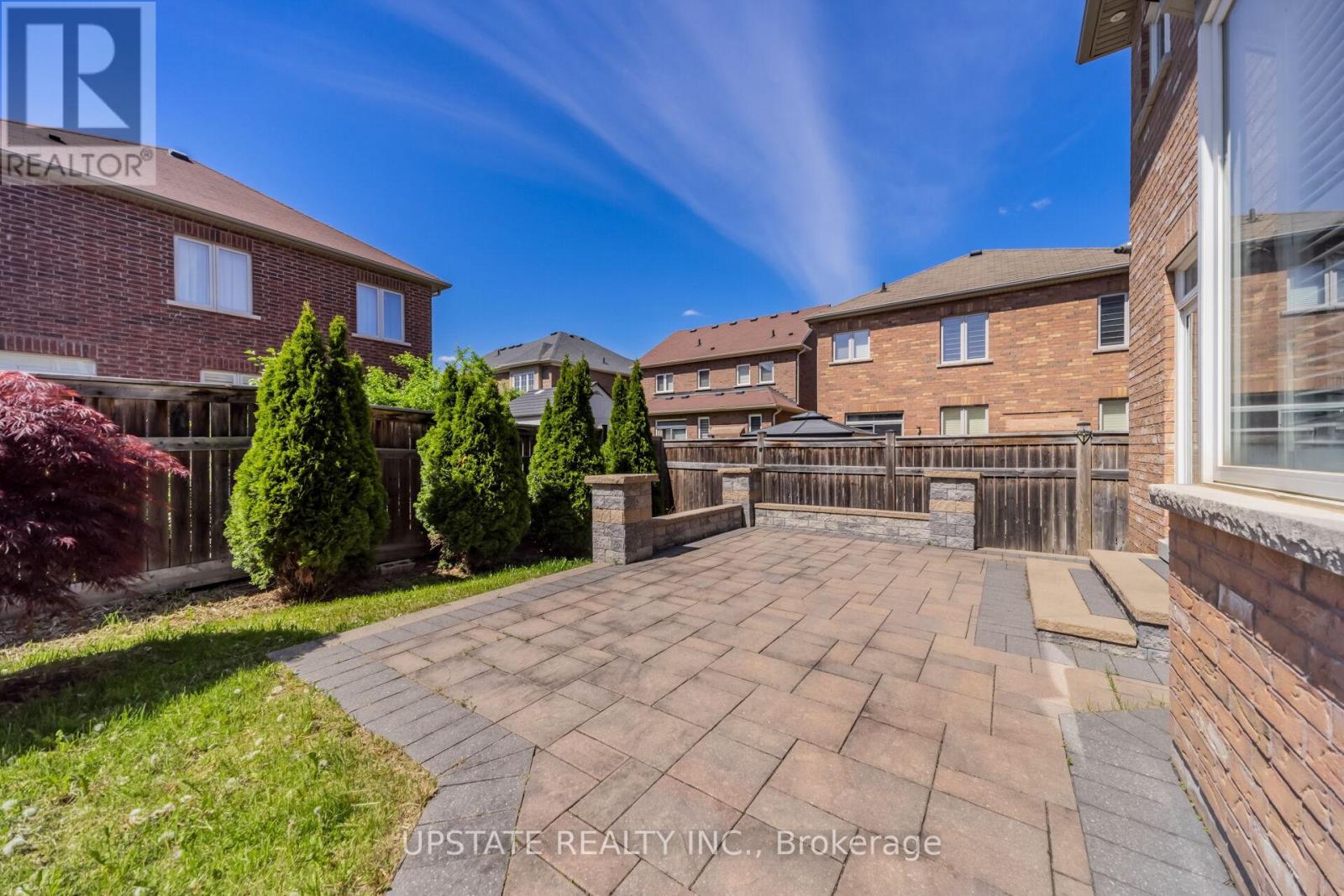 150 LLOYD SANDERSON DRIVE - 46