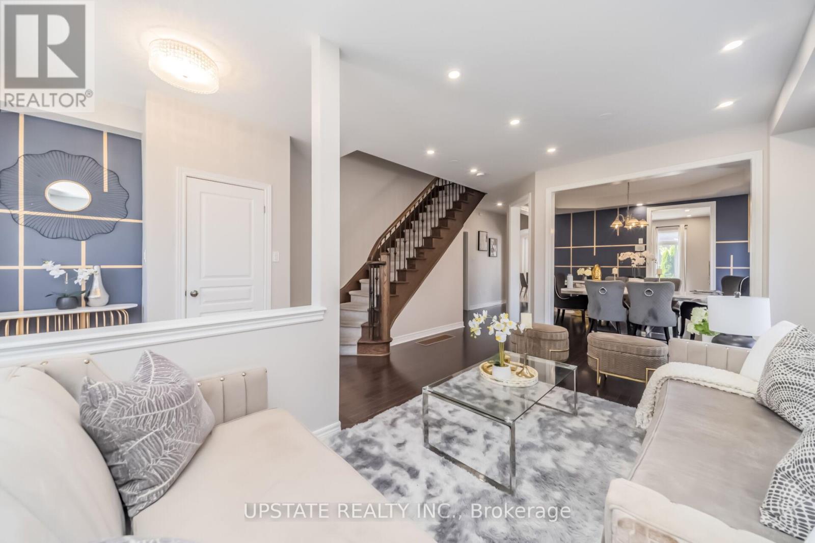 150 LLOYD SANDERSON DRIVE - 7