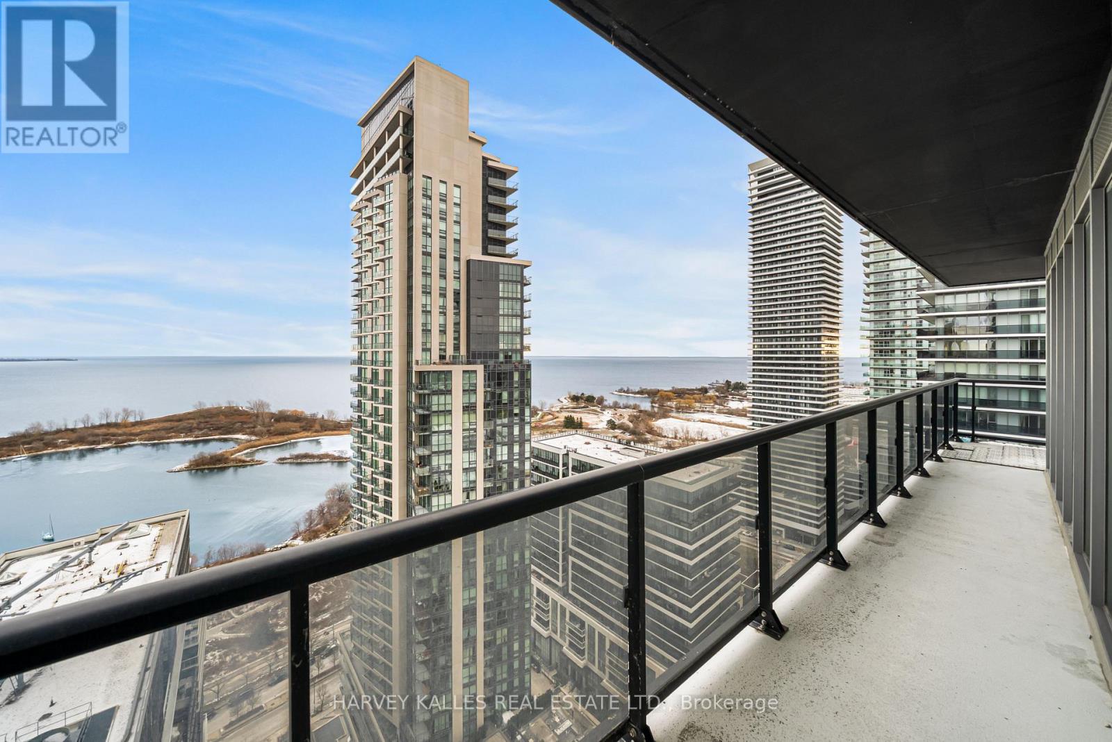 #2703 56 ANNIE CRAIG DRIVE - 30