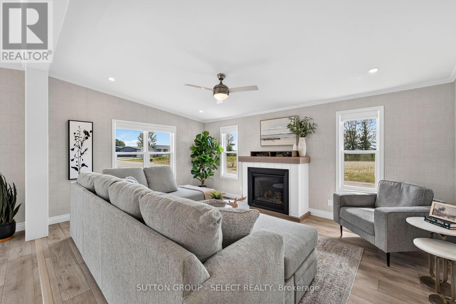 #LOT 8 215 CAROLYNN WAY - 12