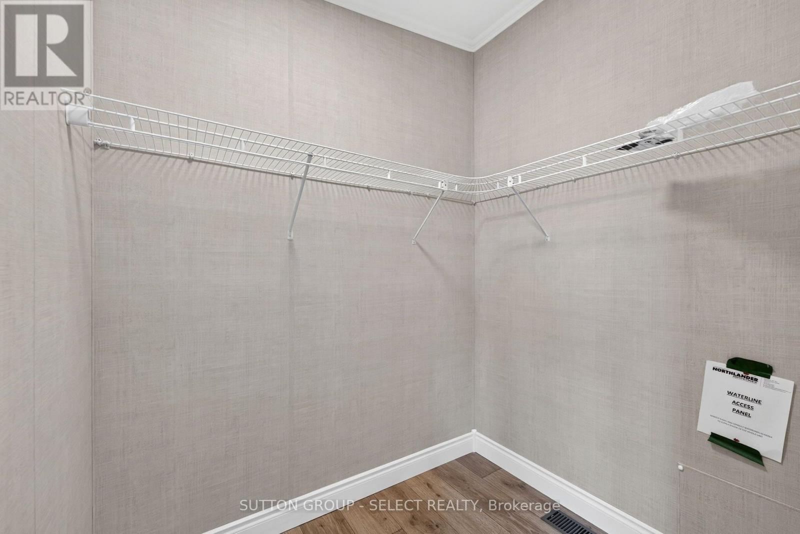 #LOT 8 215 CAROLYNN WAY - 25