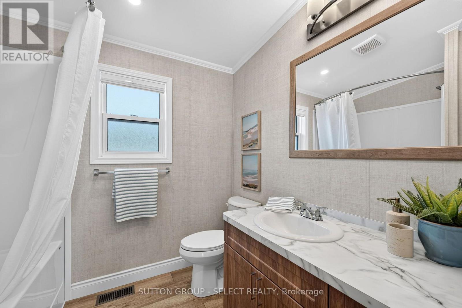 #LOT 8 215 CAROLYNN WAY - 27
