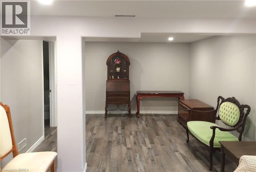 38 SLATER Street - 21