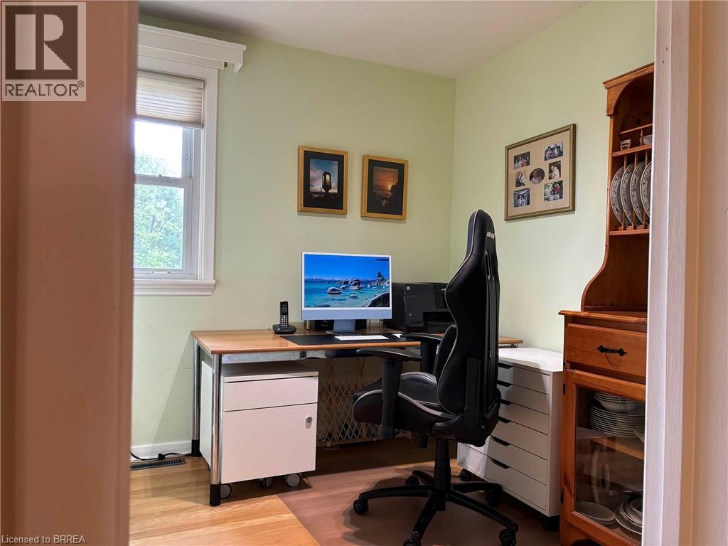 38 SLATER Street - 12