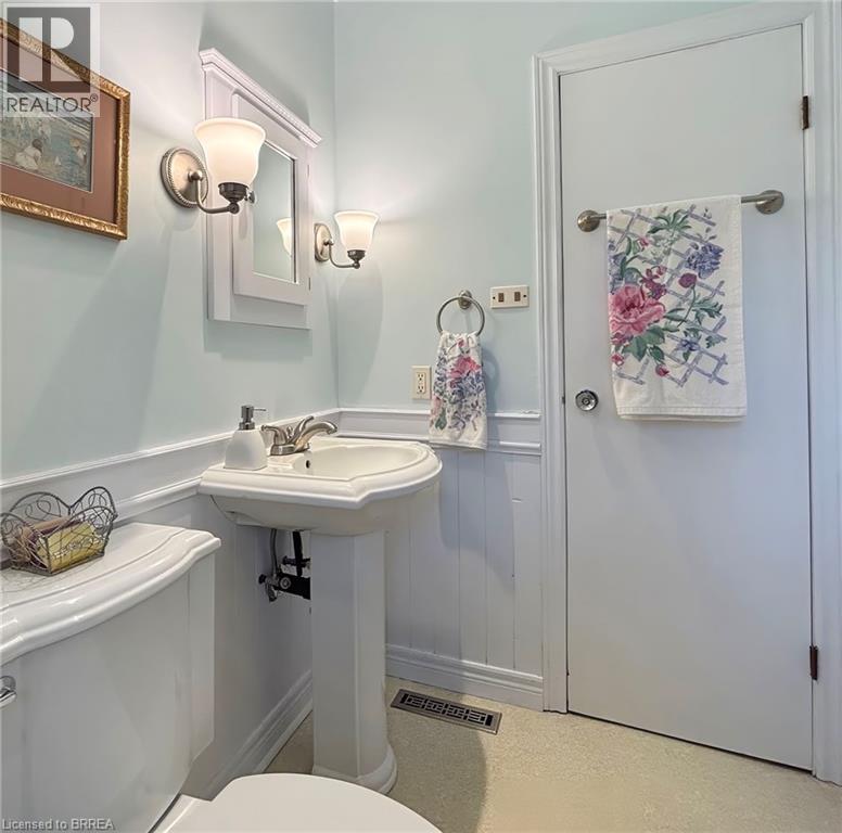38 SLATER Street - 13