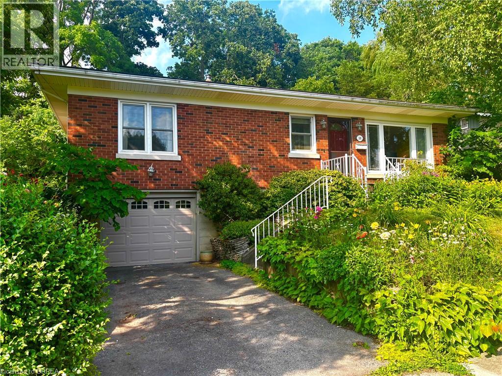 38 SLATER Street - 1