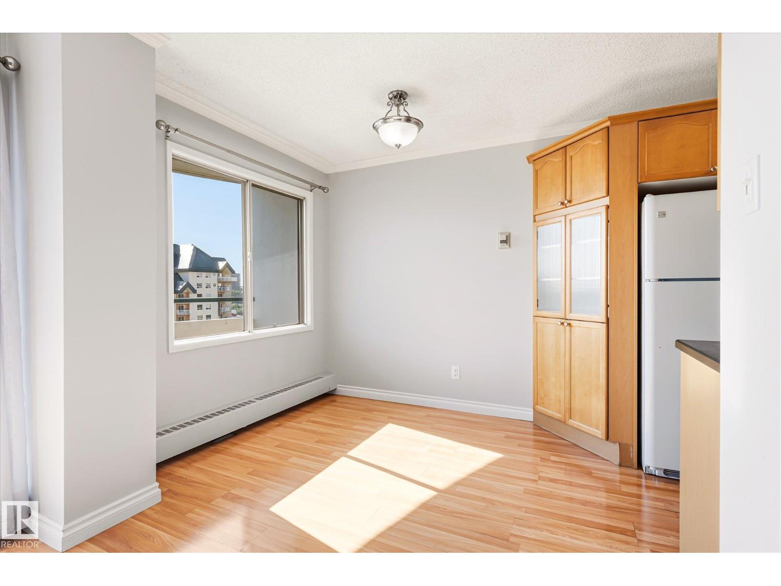 #704 9725 106 ST NW NW - 13